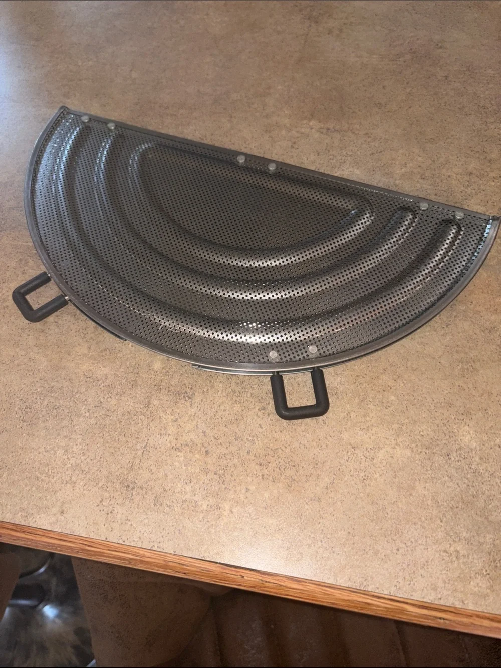 Pampered Chef Splatter Screen like new